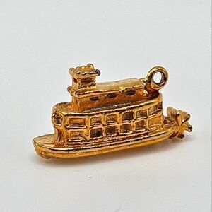 VINTAGE Gold-Tone Metal Riverboat Paddlewheel Boat Charm Pendant